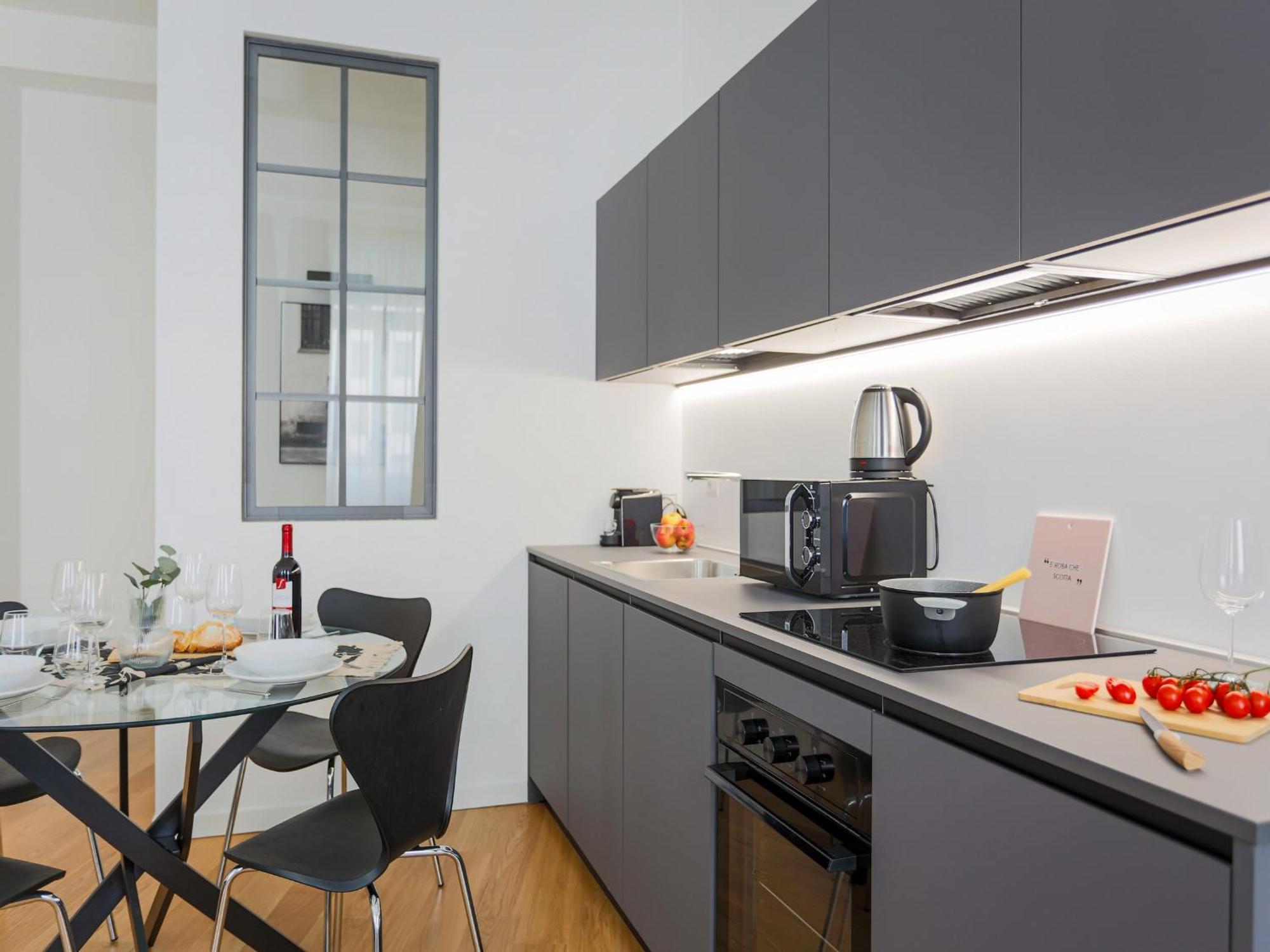 The Best Rent - Modern One Bedroom Apartment In San Babila Milano Exteriör bild
